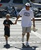 2007-07_DeanChrisHQ-parc-3