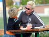 2005-12-18_DeanChristopher-1